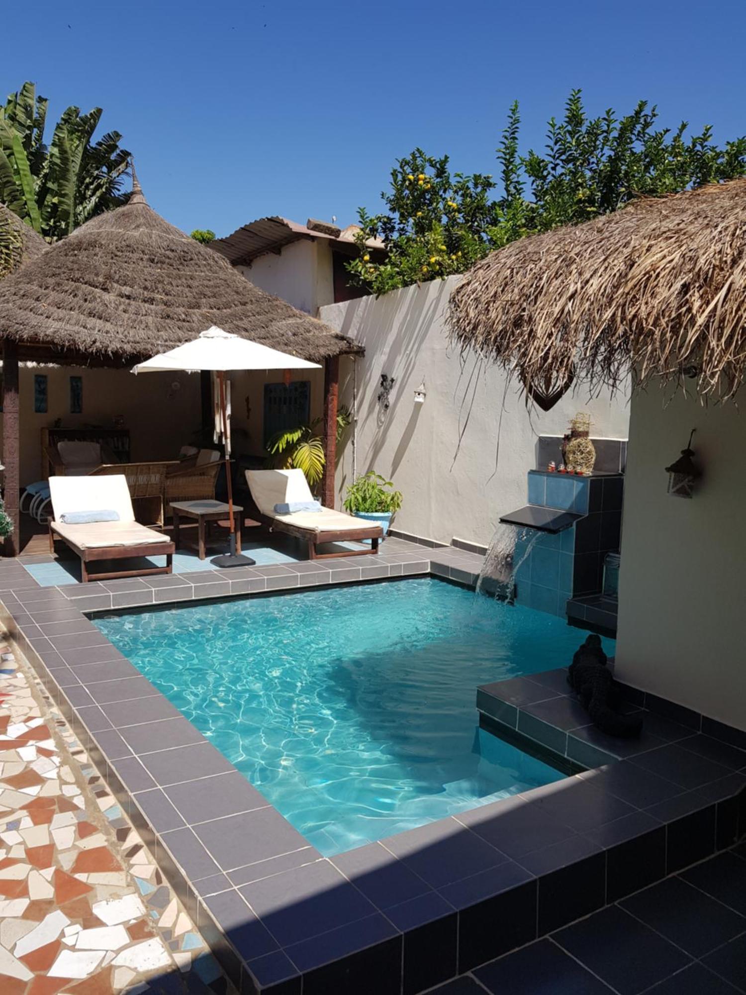 Mandinka Lodge โคโลลิ ภายนอก รูปภาพ