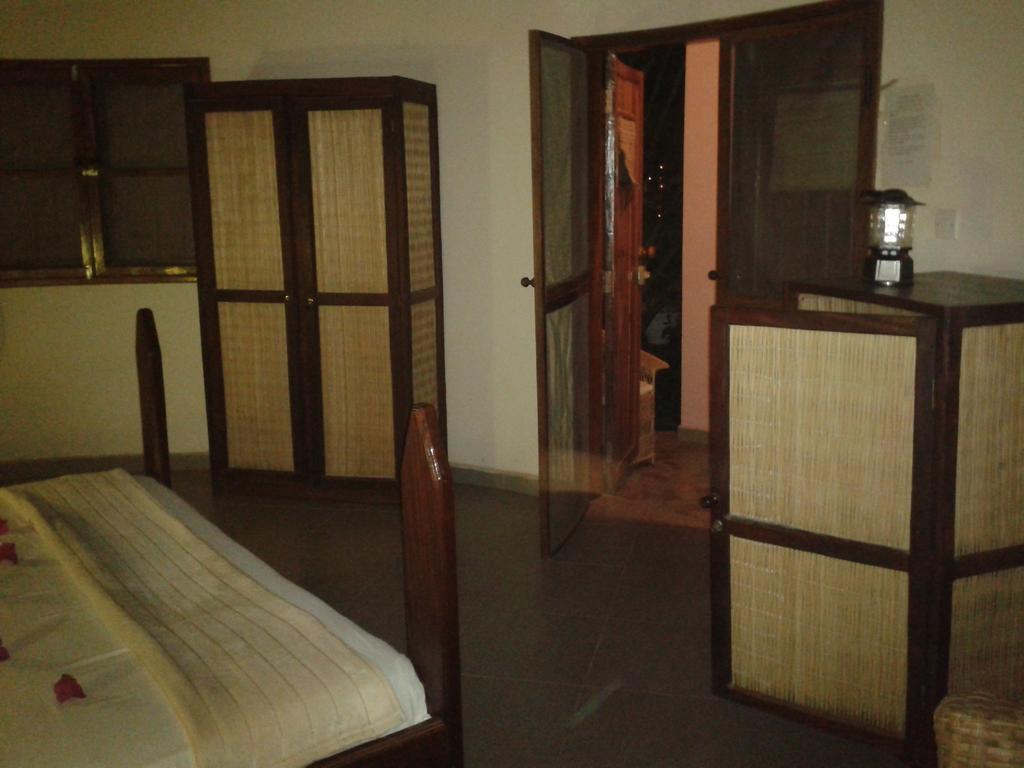 Mandinka Lodge โคโลลิ ห้อง รูปภาพ